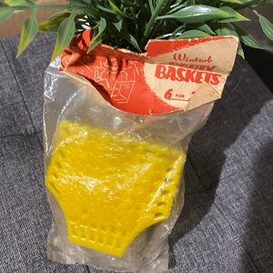 Vintage Wintrob Party Baskets